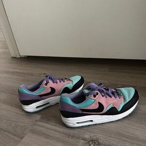 Nike airmax "have a Nike day"